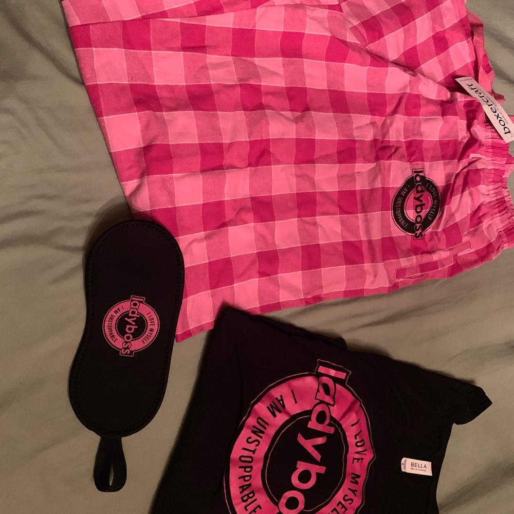 Ladyboss sleep set